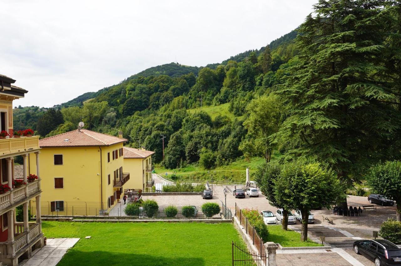 Hotel Baldo Ferrara di Monte Baldo Buitenkant foto