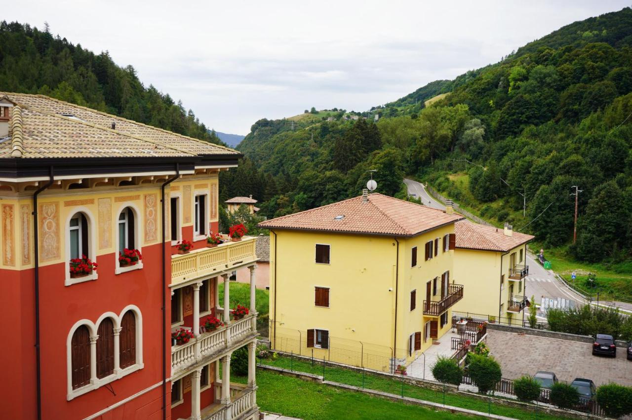 Hotel Baldo Ferrara di Monte Baldo Buitenkant foto