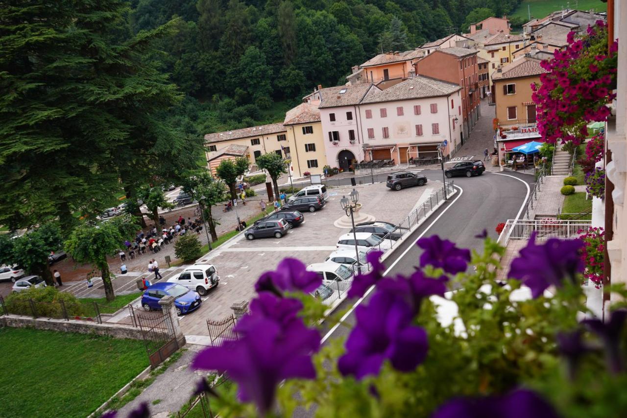 Hotel Baldo Ferrara di Monte Baldo Buitenkant foto